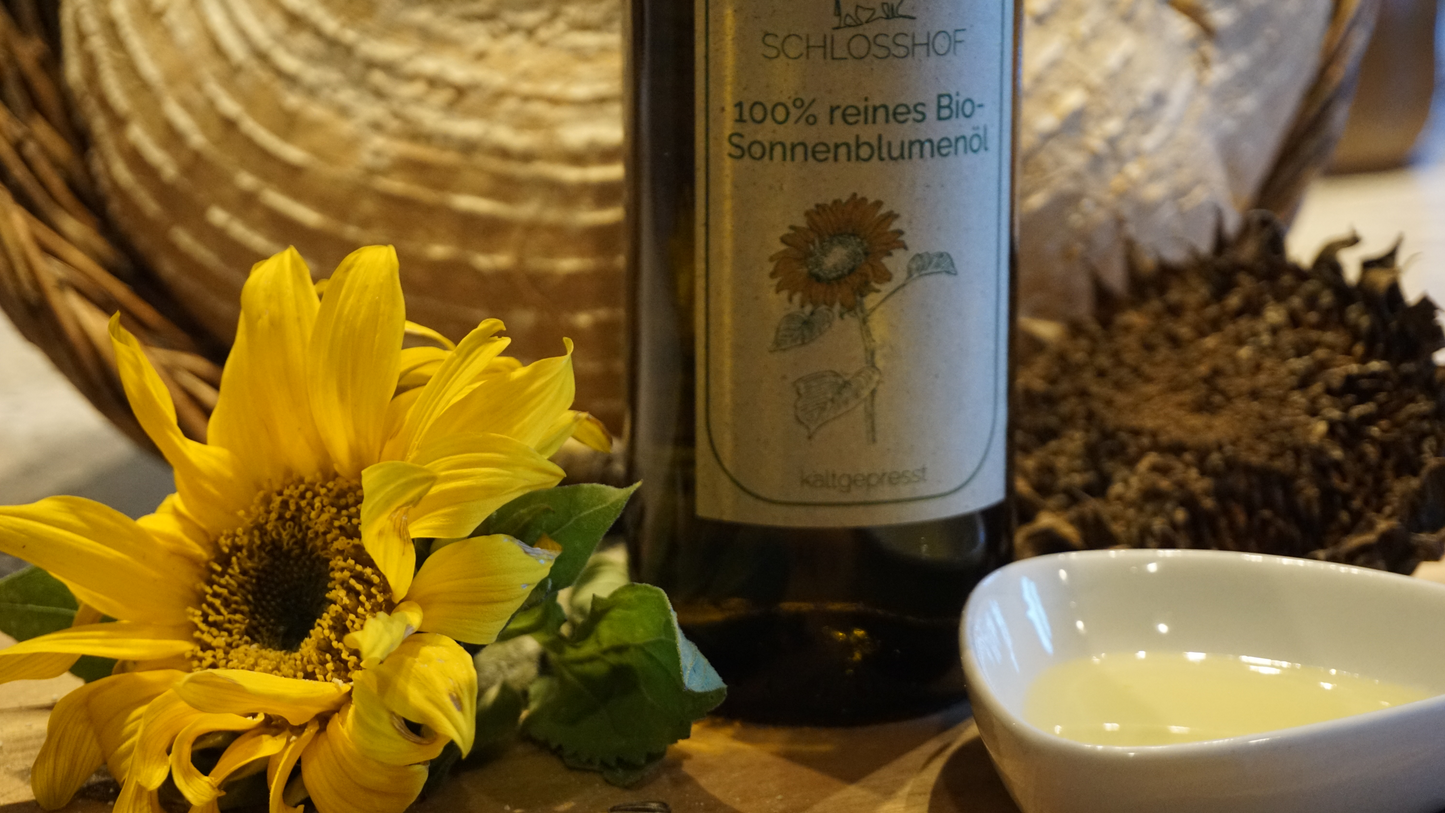 Reines Bio-Sonnenblumenöl. Handgefertigt, nachhaltig, vegan, biologisch angebaut. Direkt vom Bauernhof